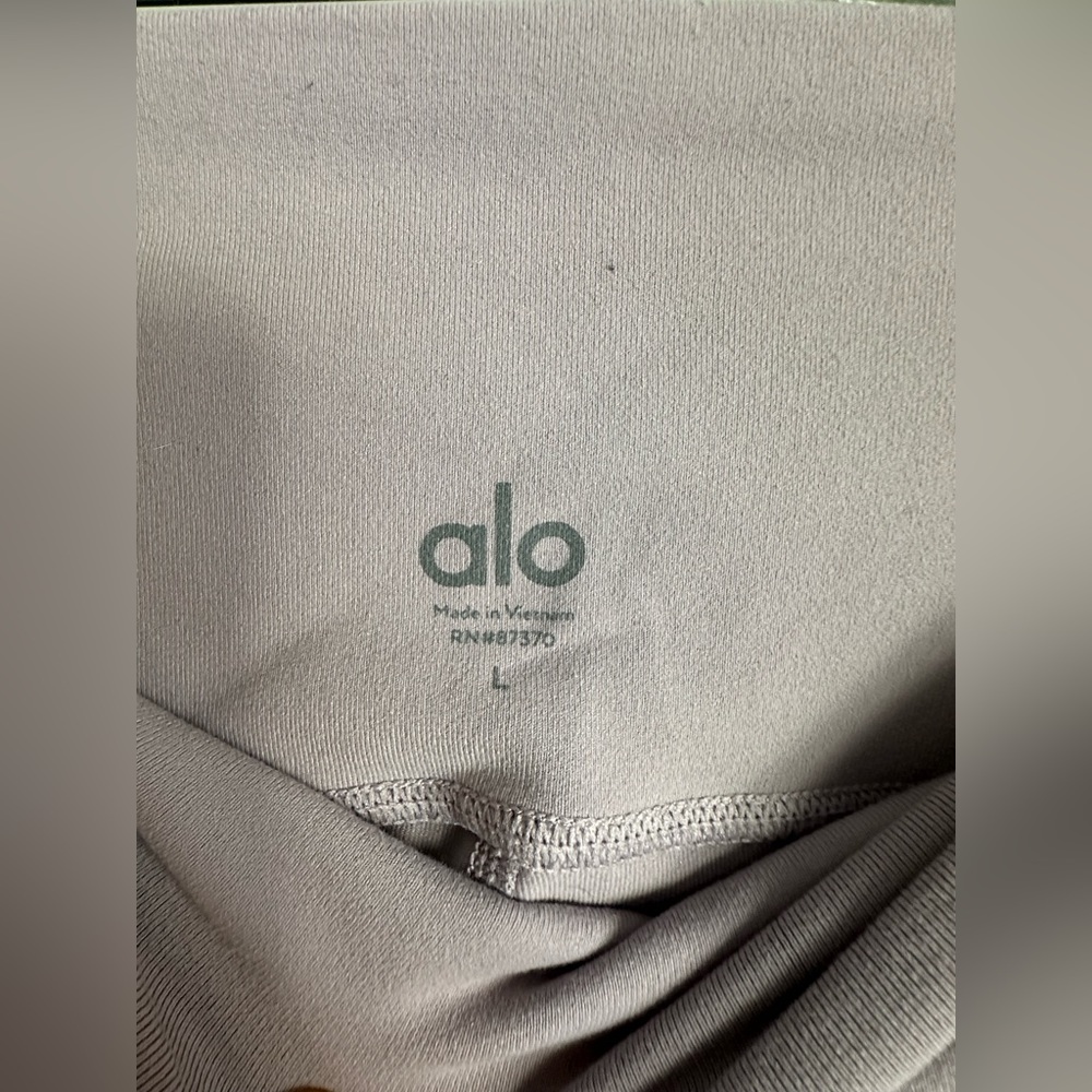 ALO Yoga 7/8 High-Waist Airbrush Legging size L - Picture 5 of 6